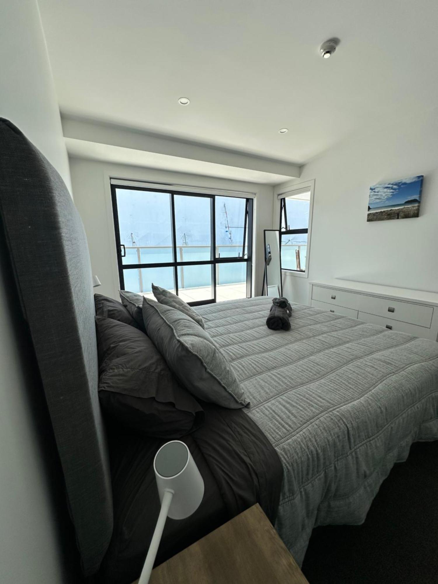 Luxury Beach Escape - 6 Adams Ave Mt Maunganui Маунт-Маунгани Экстерьер фото